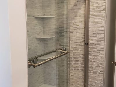 Sliding Shower Doors With Towel Bar